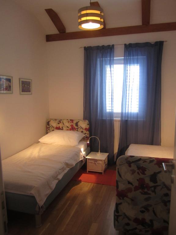 Apartments Jela Rogoznica  Cameră foto